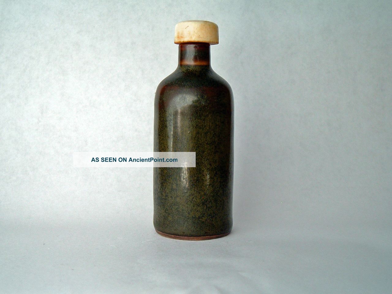 Wonderful Antique Chinese Snuff Bottle,  Porcelain Brown Glaze Snuff Bottles photo