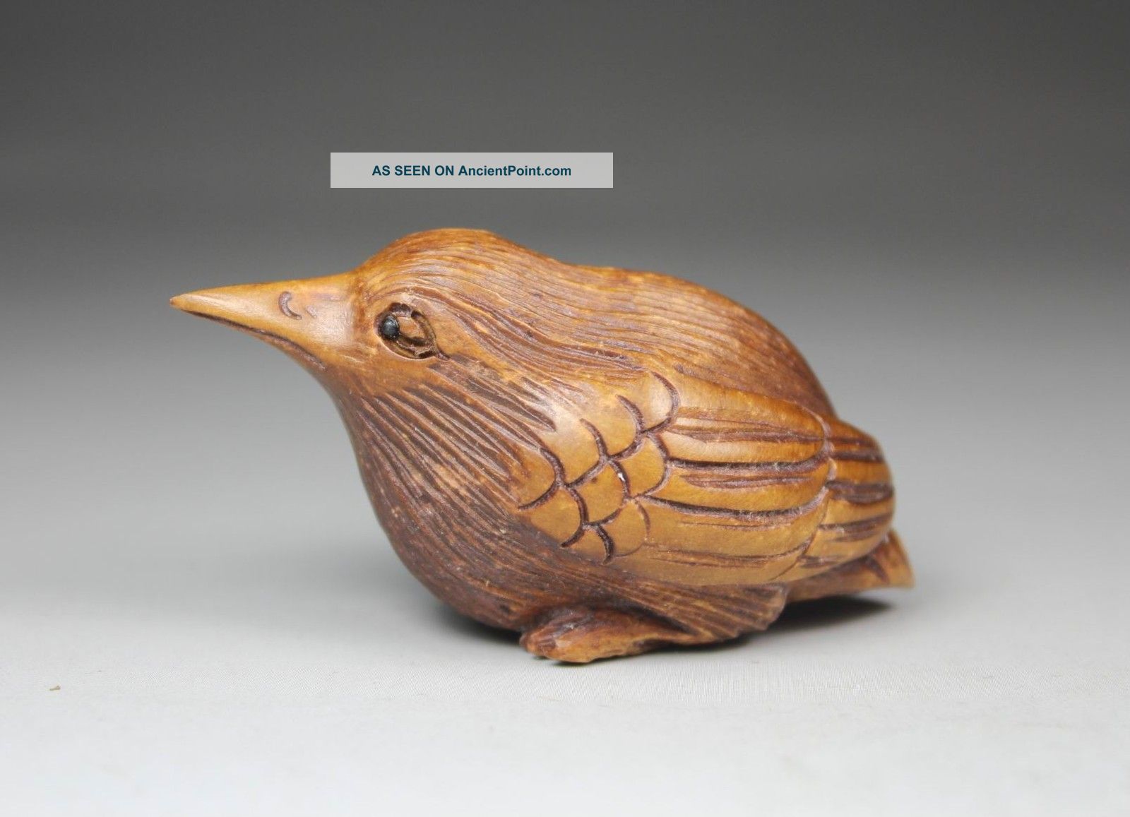 Oriental Old Boxwood Handwork Carving Bird Netsuke Netsuke photo