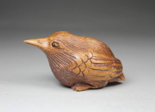 Oriental Old Boxwood Handwork Carving Bird Netsuke photo