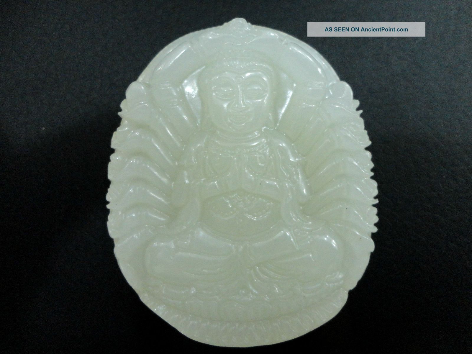 Chinese Xinjiang Jade Pendant / One Thousand Hands Buddhist Goddess Guanyin Necklaces & Pendants photo