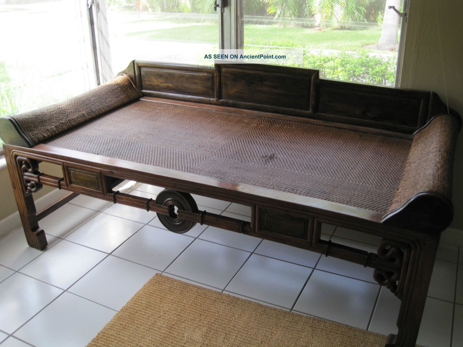 Chinese Wood And Rattan Daybed - Mint Condition Other photo