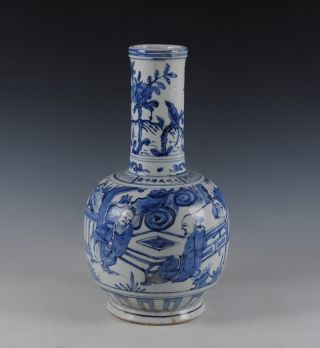 Fine Chinese Antique Blue And White Porcelain Vase With Figures Design photo