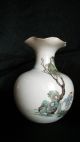 A Very Fine Chinese Porcelain Vase,  Qianlong Mark 19th Century Vases photo 2