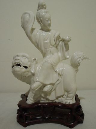 35.  A Chinese White Glazed Figure Of A Seated Buddha On A Chiling 19th C photo