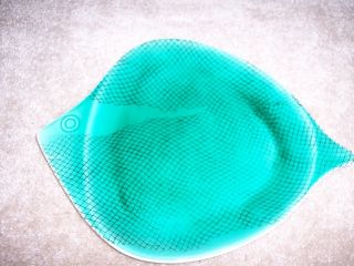 ^japan Porcelain Green Fish Platter photo