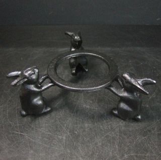 F310: Japanese Tea - Things Iron Trivet Gotoku With Rabbit Statue photo