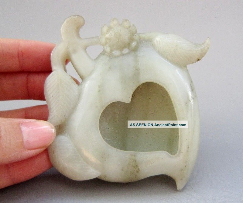 18 - 19th C.  Chinese Hetian Jade Carved Peach Flowers Brush Washer Other photo