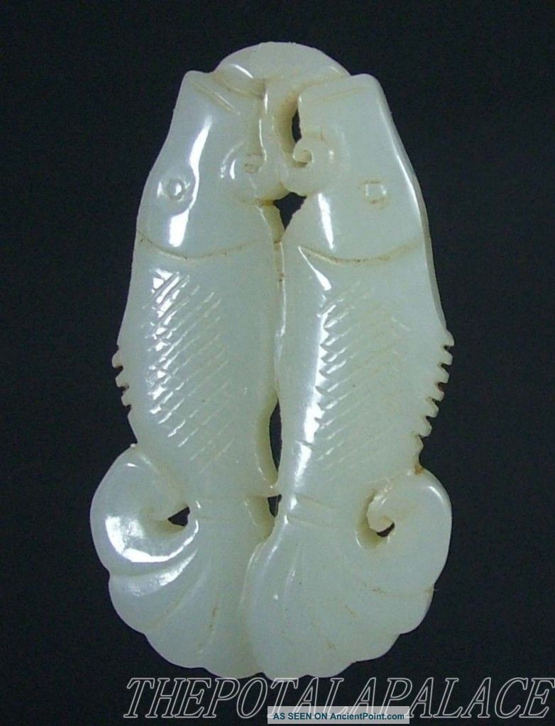 Old Chinese Nephrite Celadon Jade Toggle/pendant 19thc Double Fishes Necklaces & Pendants photo
