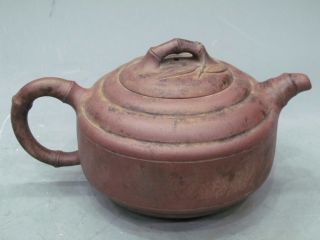 Fine Chinese Yi Xing Zi Sha Teapots photo