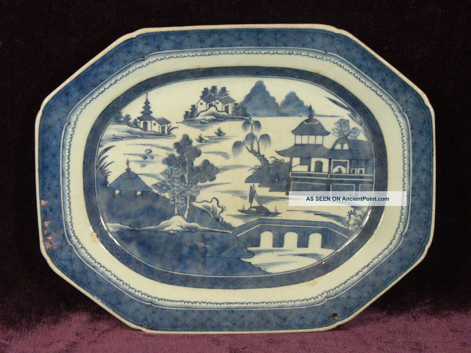 Antique 19c Chinese Export Porcelain Blue Canton Platter 15.  5 