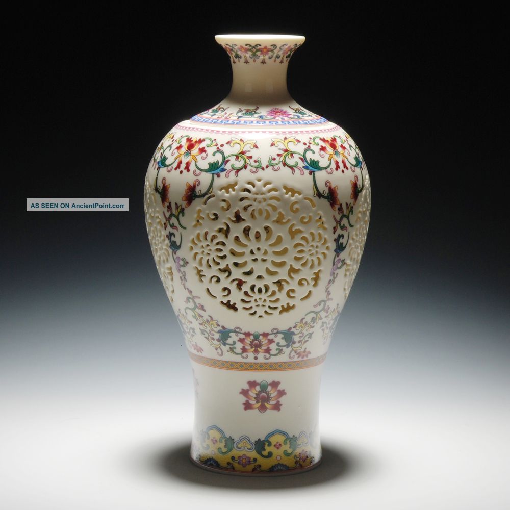 Archaize Chinese High - Grade Tusk Porcelain Double - Layer With Hollow Out Vase Vases photo