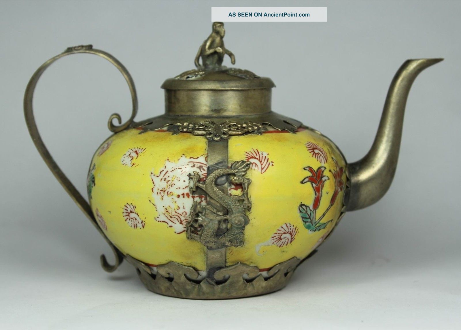 Chinese Handwork Painting Dragon Phoenix Old Porcelain Tea Pot Porcelain photo