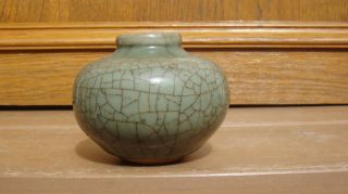 Antique Chinese Asian Song Ming Dynasty Celadon Crackle Jarlet Vase photo