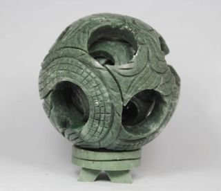 Chinese Handwork Carving Old Jade Ball Decoration photo
