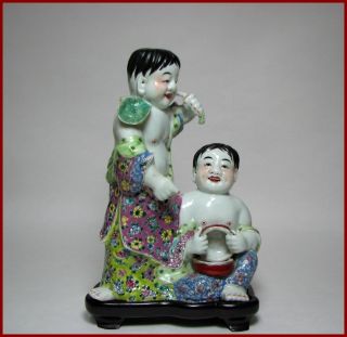 Fine Large Early 20c Republic Period Chinese Famille - Rose Hehe - Erxian Wood Stand photo