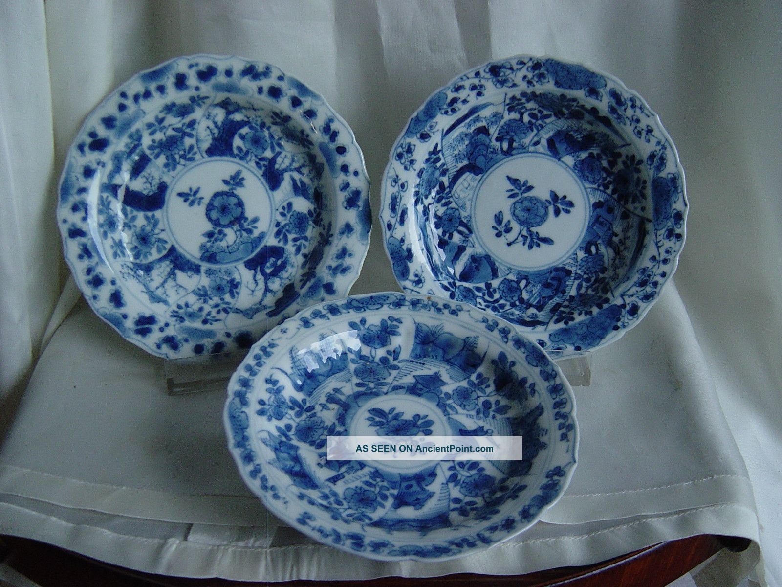 18th Three B/w Chinese Export Porcelain Kangxi Saucers Signed Plates photo
