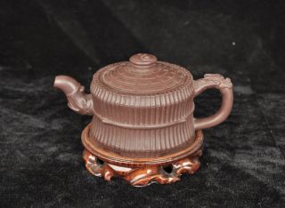 Good And Amazing 18th Century Chinese Yixing Teapot photo