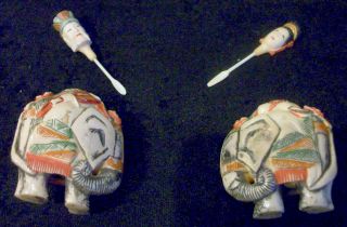 @ 2 Exquisitely Carved And Painted Antique Oriental/chinese Snuff Bottles photo