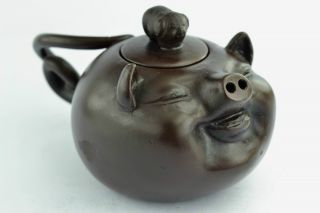 - China Collectibles Old Wonderful Handwork Zi Sha Pig Tea Pot photo