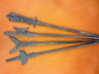 Chinese Bronze Collection Fighting 18 As Weapon Long Antique Exquisite Kinfe F4 photo