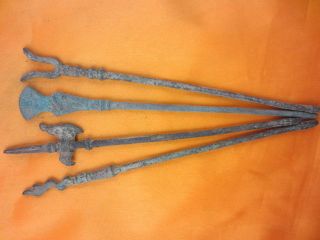 Chinese Bronze Collection Fighting 18 As Weapon Long Antique Exquisite Kinfe F5 photo