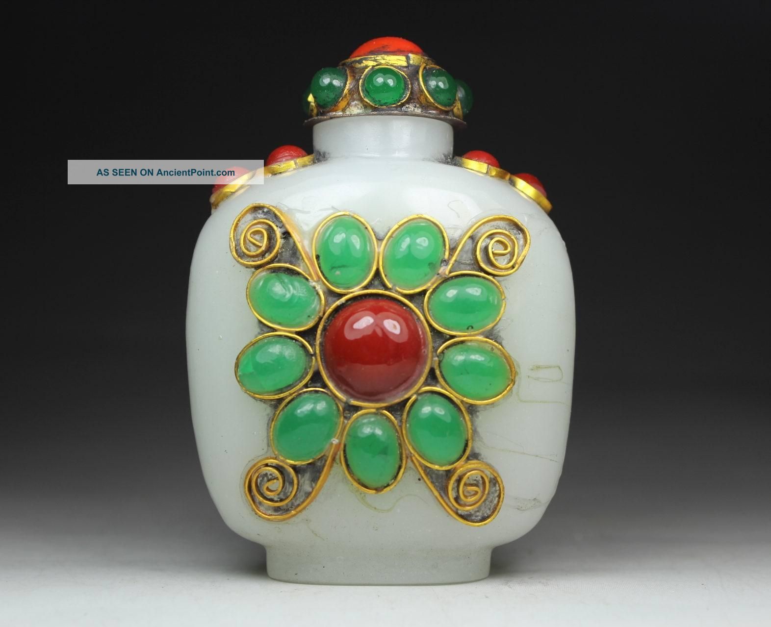 Chinese Old Jade Handwork Inlay Jade Coral Snuff Bottle Snuff Bottles photo