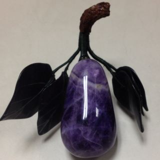 Vintage Africa Amethyst Pear With Dark New Jade Leaves - Hand Carved photo