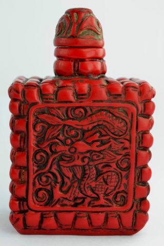 China Collectibles Old Decorated Handwork Coral Carving Dragon Snuff Bottle ++++ photo