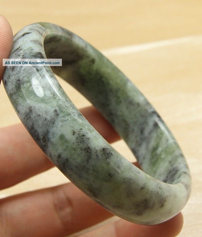 100% Natural Light Green Jade Bangle Bracelet 60.  5 Mm 8130 Bracelets photo