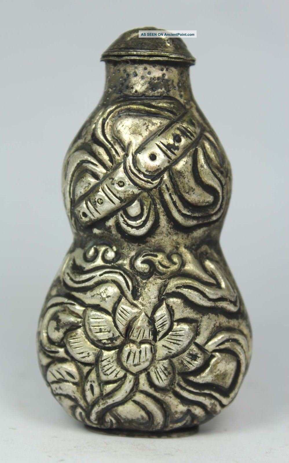 Chinese Old Copper Handwork Carving Flower Shape Snuff Bottle Snuff Bottles photo