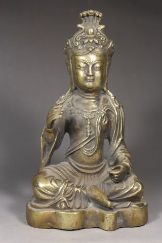 Chinese Old Copper Handwork Kwan - Yin Blessing Statue photo