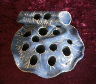 Very Rare Antique Chinese Porcelain Lotus Brush Stand/rest - photo