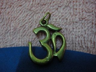 Pendant Lord Ganesh Hindu Charm Thai Success Amulet Talisman photo