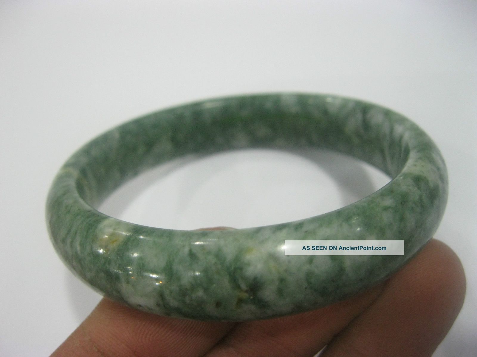 Chinese Dushan Jade Bangle /inner Diameter 61mm Bracelets photo