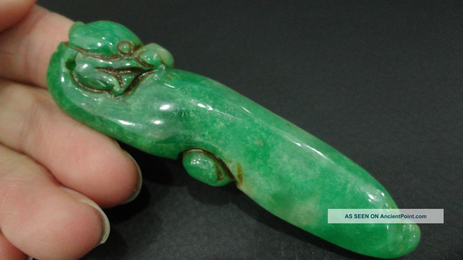 Prefect Chinese Anqutie Green Jade Pendant/dragon Hook Necklaces & Pendants photo