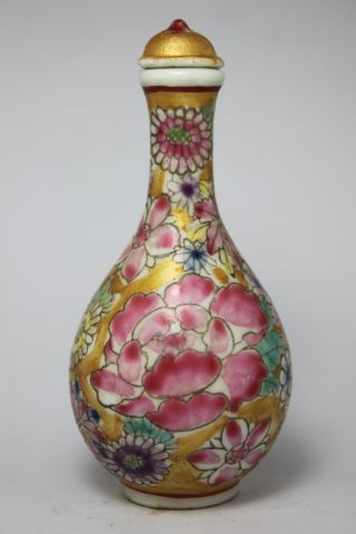 Chinese Handwork Painting Flower Old Porcelain Snuff Bottle photo