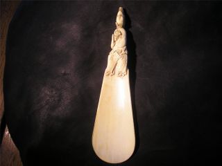 Victorian Chinese Carved Shoe Horn photo
