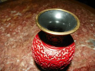 Chinese Cinnabar Lacguer Vase photo