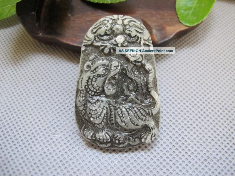 Chinese Folk Classical Jade Stone Carve Auspicious Tiger Pendant 162 Reproductions photo