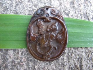 Chinese Folk Classical Jade Stone Carve Auspicious Zodiac Rat Pendant 310 photo