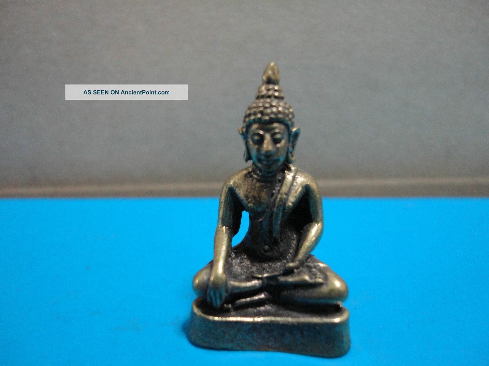 Holy Buddha Wealth Rich Lucky Charm Thai Amulet Amulets photo