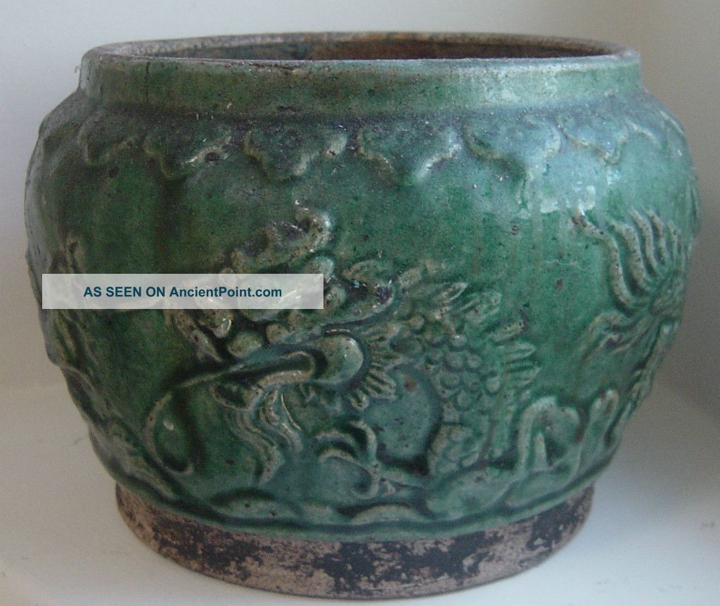 Antique Dragon Phoenix Green Glazed Ming Dynasty Vase Vases photo