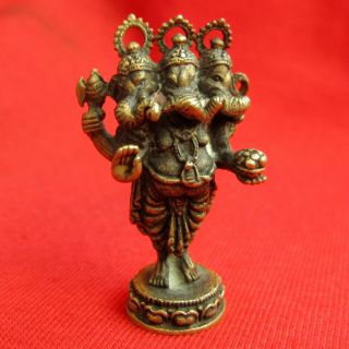 3 Heads Lord Ganesha God Of Success & Wisdom Thai Hindu Amulet Pendant photo