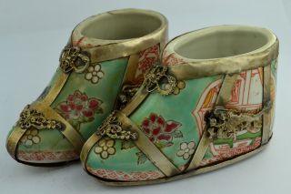 Asian Old Collectibles Decorated Porcelain Painting Figure Pair Shoes Statue photo