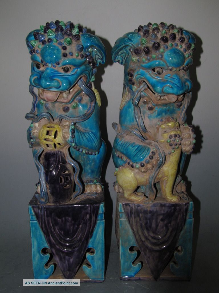 A Pair Huge Chinese Porcelain Lions Other photo