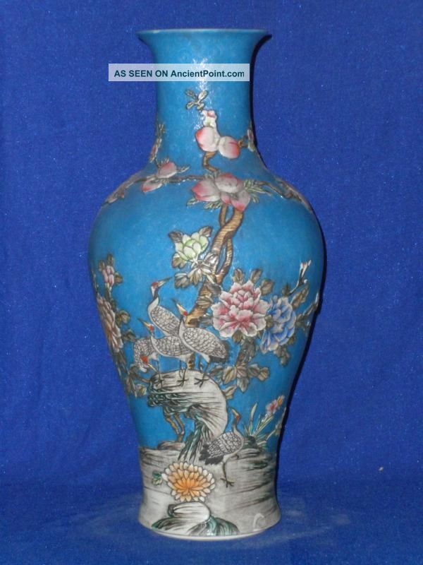 Chinese Famille Rose Porcelain Statues Flowers And Birds Vase Vases photo