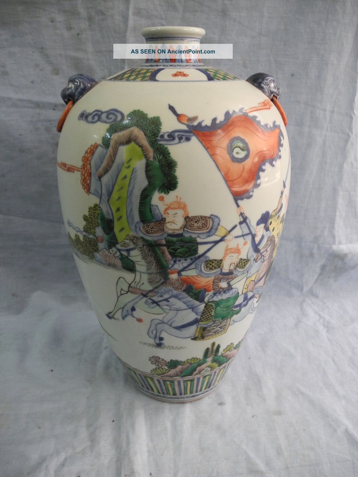 Chinese 5 Colors Persons Porcelain Vase Vases photo