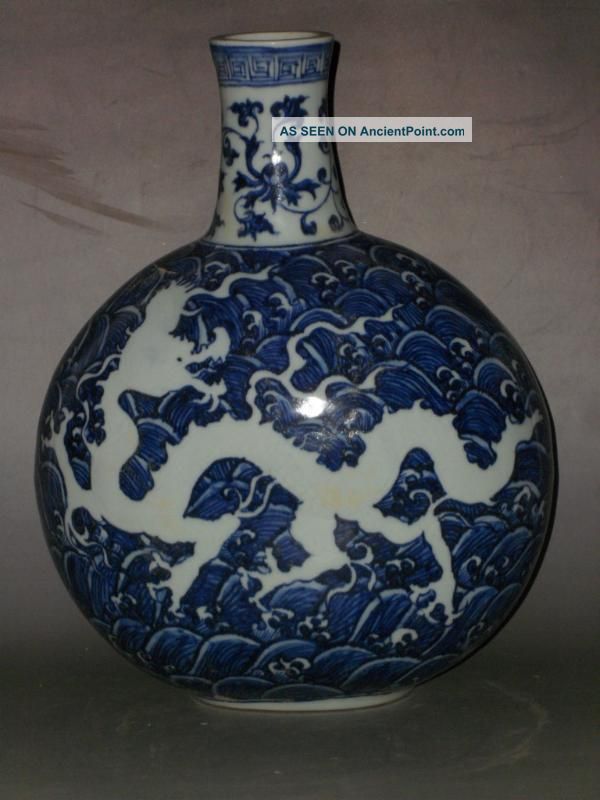Rare Chinese Blue&white Porcelain Flat Vase With Dragon Vases photo