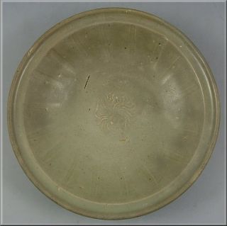 15th/16th Century Chinese Ming Dynasty Celadon Bowl photo