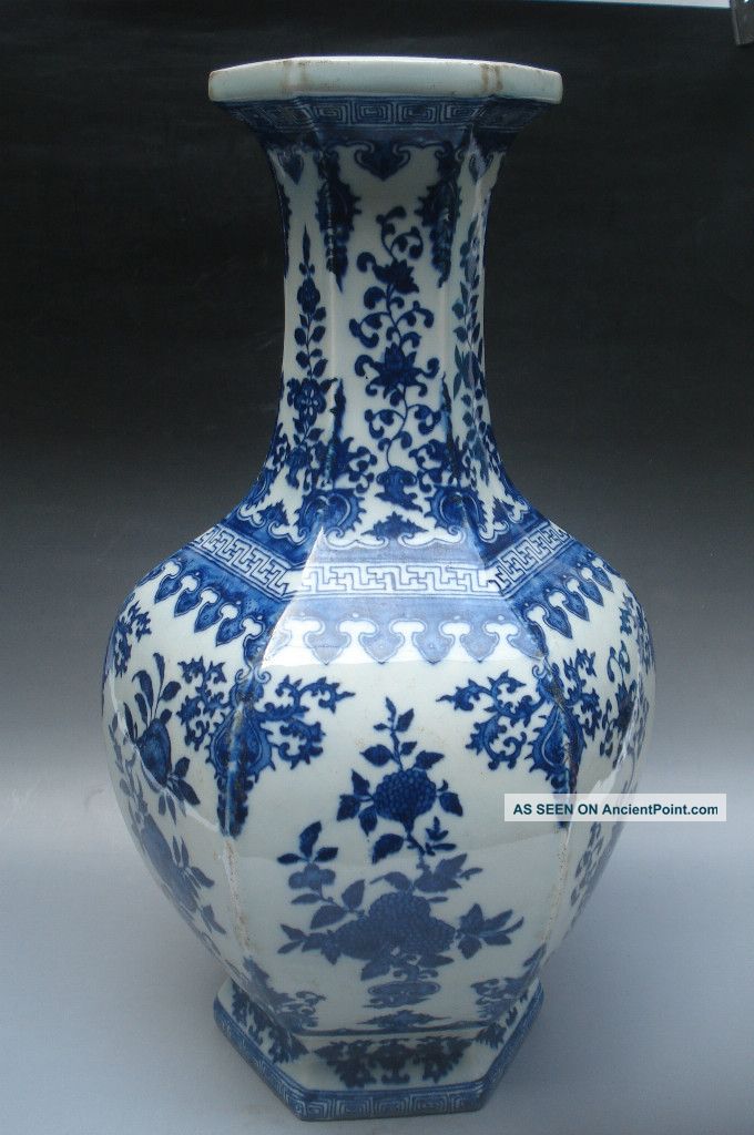Chinese Six Square Blue & White Porcelain Vase Vases photo
